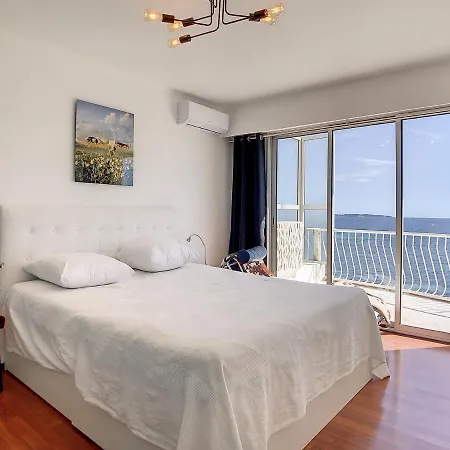 Apartamento Penthouse En Duplex Avec Vue Imprenable Sur La Mer Et Les Iles De Lerins *